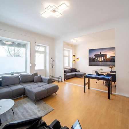 Ferienwohnung Massagesessel, King-Sized Bed, Billardtisch, 2 Couches Berlin Exterior foto